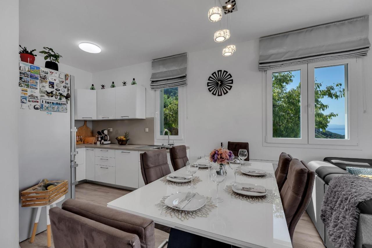 Apartment Apricus Makarska Esterno foto