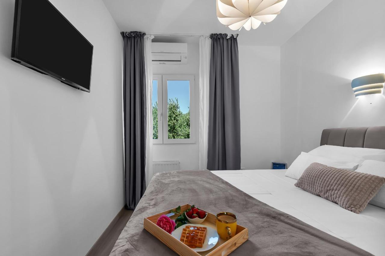 Apartment Apricus Makarska Esterno foto